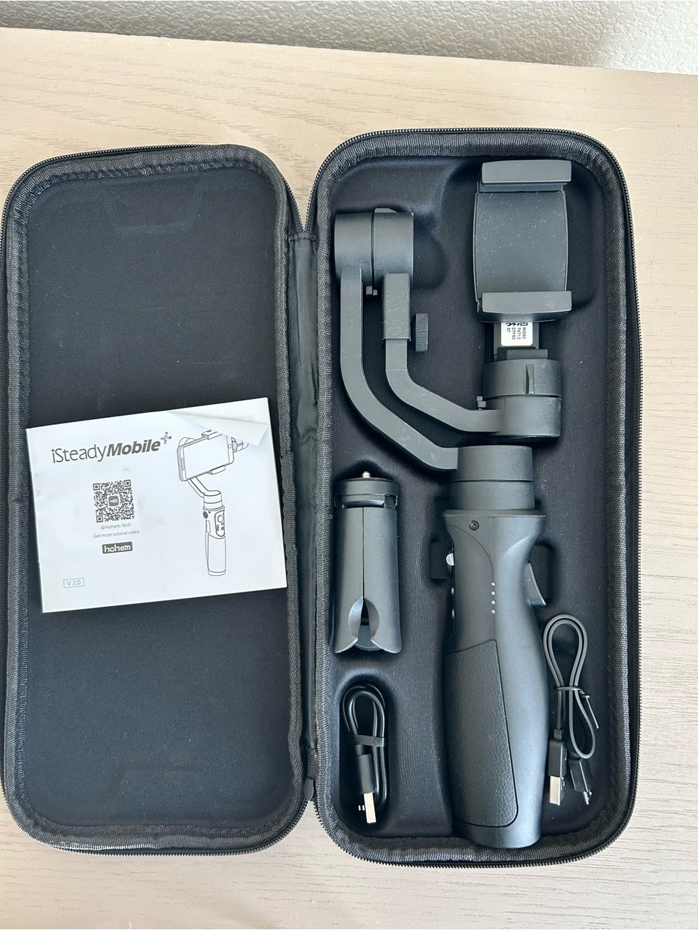 iSteadyMobile Foldable Smartphone Gimbal - Black - Picture 2 of 12